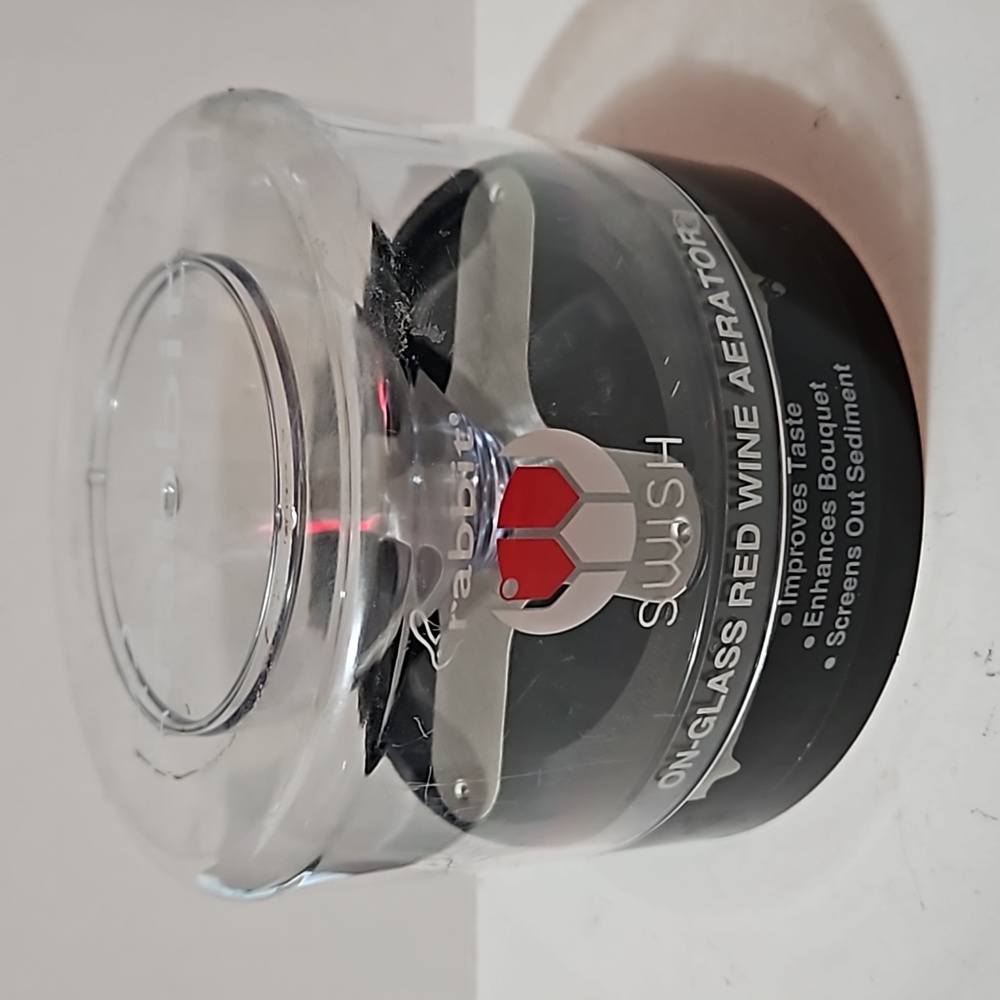 Rabbit Swish On Glass Wine  Aerator New sealed